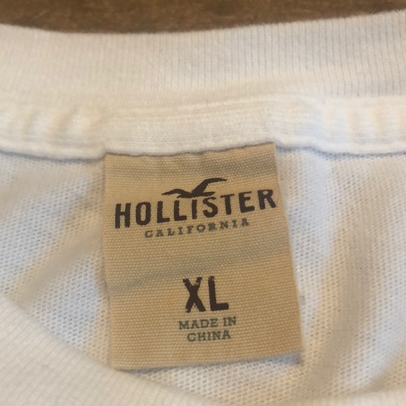 Hollister T-shirt - Picture 3 of 3